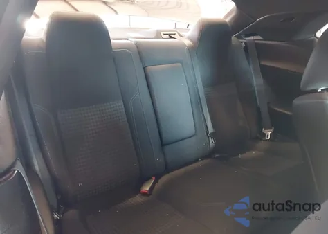 2017 Dodge Challenger R/T z USA, uszkodzony, nr VIN 2C3CDZBTXHH658739